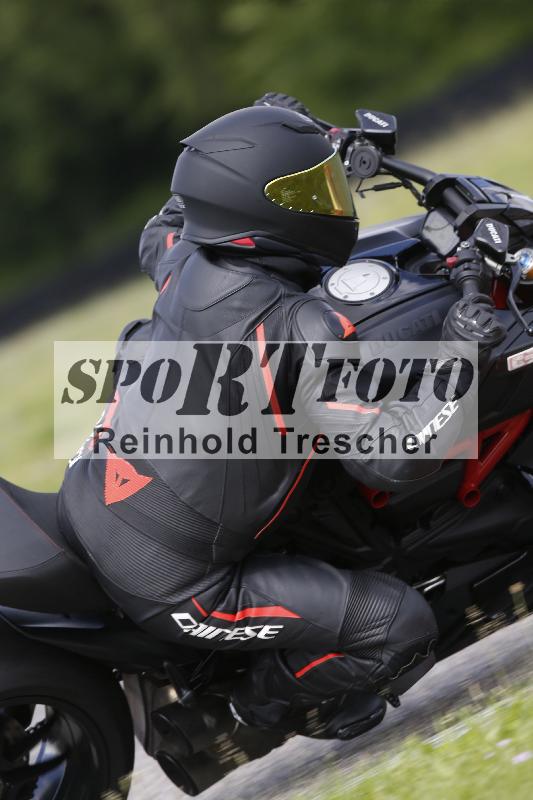 /15 13.05.2025 Max Racing ADR/Gruppe gruen/64